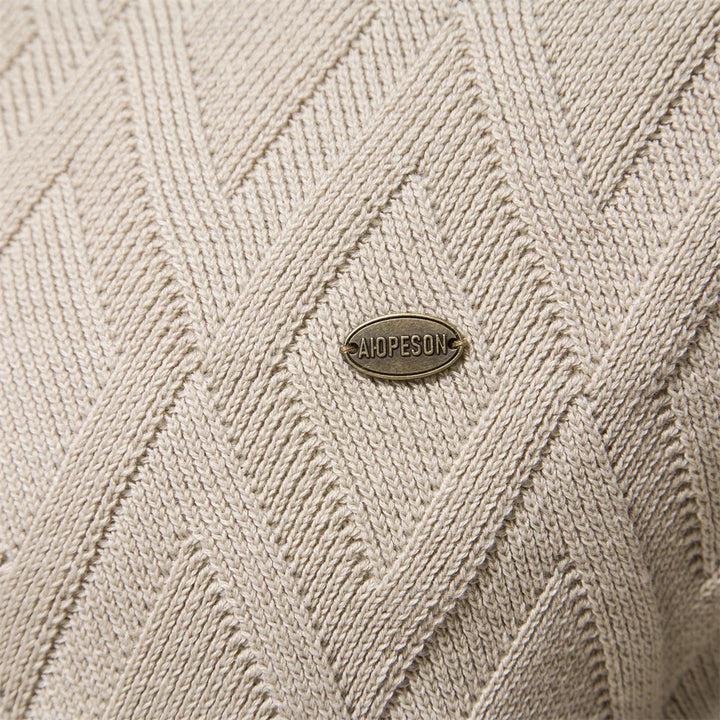 Kursava™ | Men's Sweater With Checkered Design